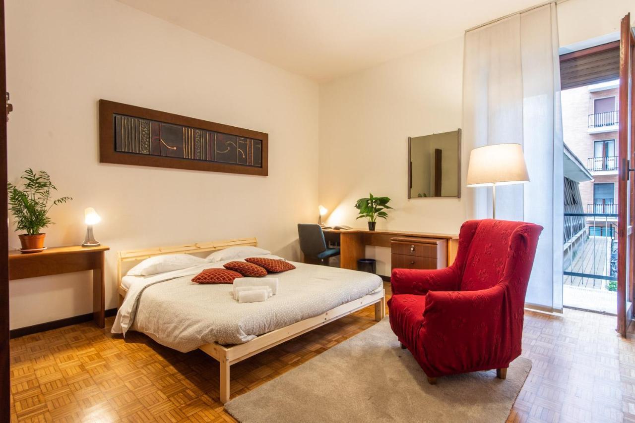 Central Guest House Милан Экстерьер фото